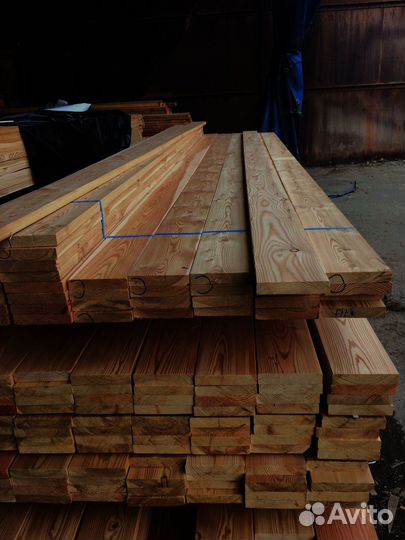 Строительство с лиственничными досками