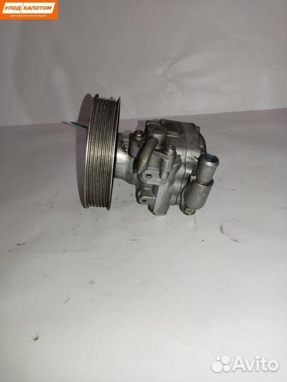 Насос гидроусилителя руля Audi A4 B8/8K 2009