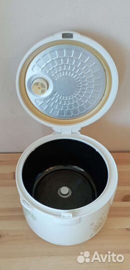 Мультиварка Scarlett sc 410