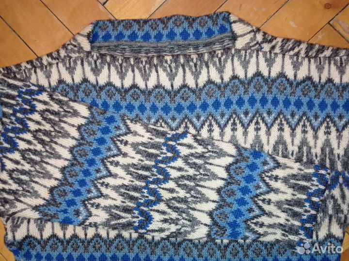 Свитер женский/на подростка шерсть