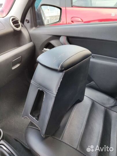 Подлокотник granta