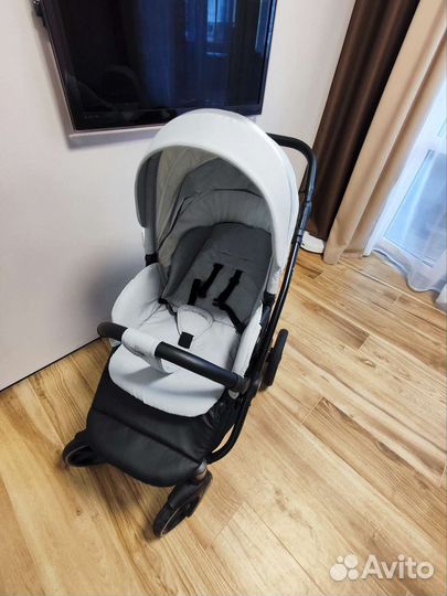 Коляска 3 в 1 Tutis Uno 3+ и база-изофикс