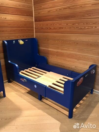 Раздвижная кровать и шкаф IKEA