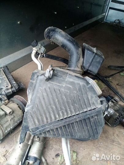 Корпус воздушного фильтра Сантафе