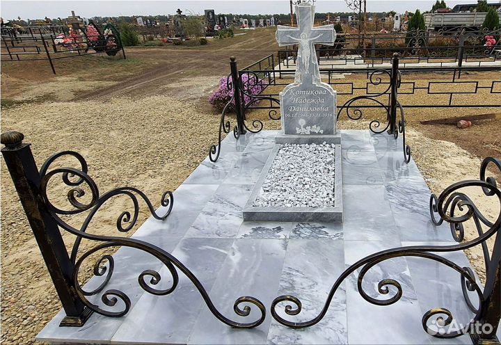 Памятники, памятники из гранита