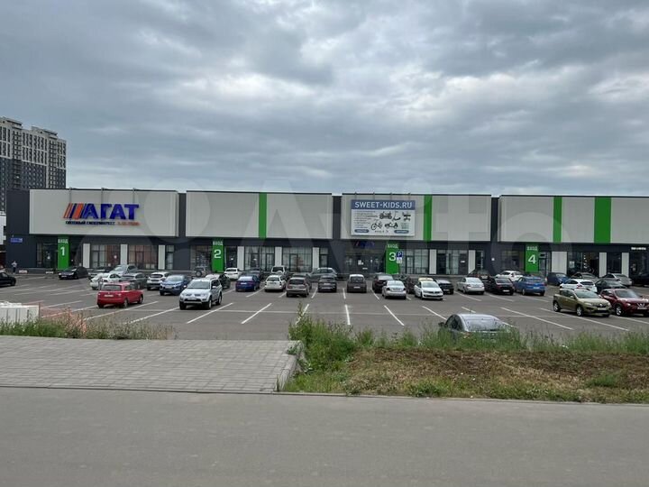 Торговая площадь, 100 м²