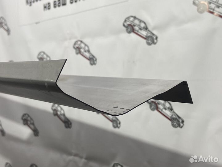 Toyota Corolla e120 пороги + усилители комплект