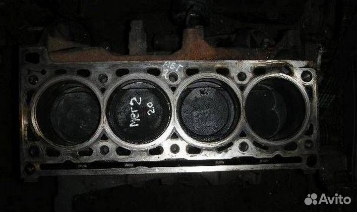 Блок в сборе (низ мотора) Рено Меган 2 F4R