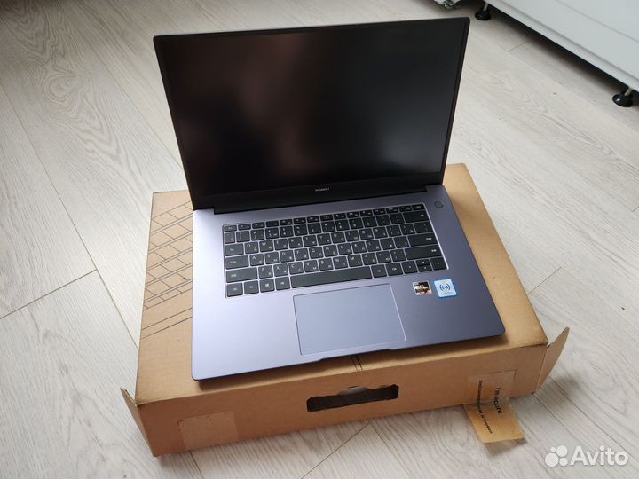 Huawei MateBook D 14