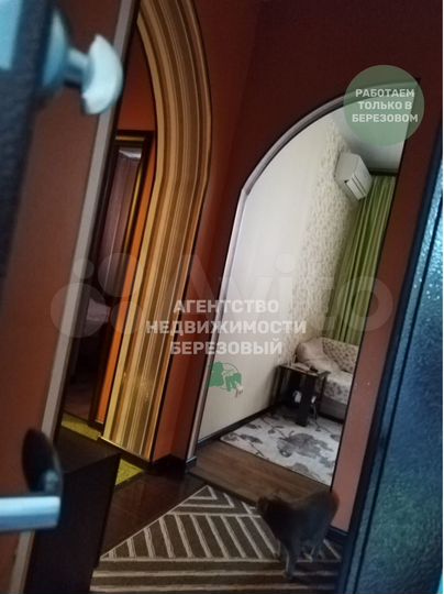 1-к. квартира, 42 м², 3/3 эт.