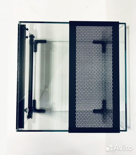 Новый террариум 30х30х30 (паучатник)