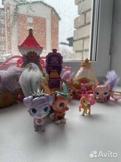 Королевские питомцы Disney