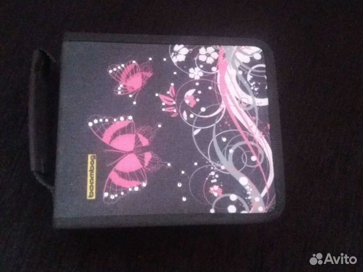 Папки-сумки для CD-дисков на замке