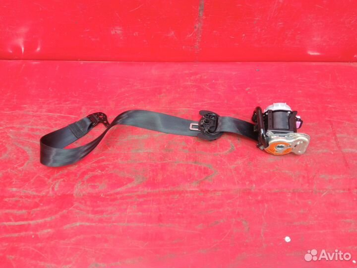 Ремень безопасности передний правый Volkswagen