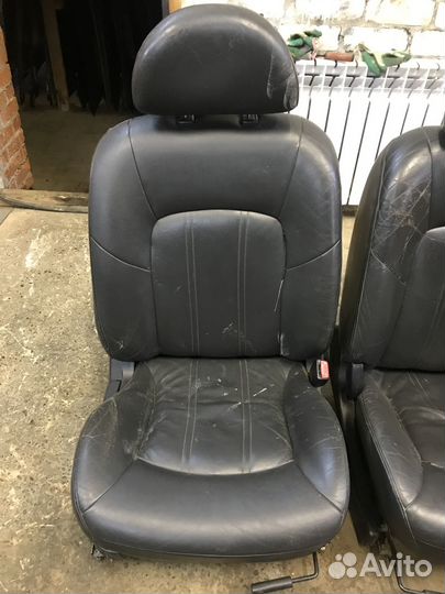Сиденья комплект Hyundai Sonata IV (EF)