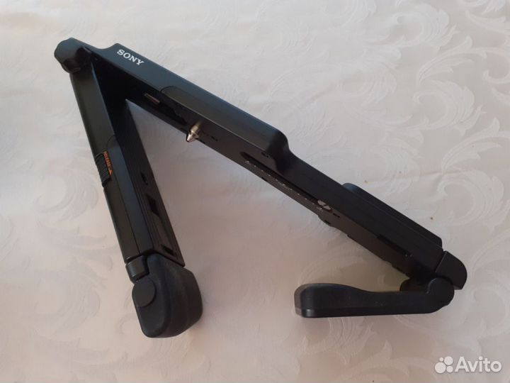 Профессиональная цифровая видеокамера 4K Sony