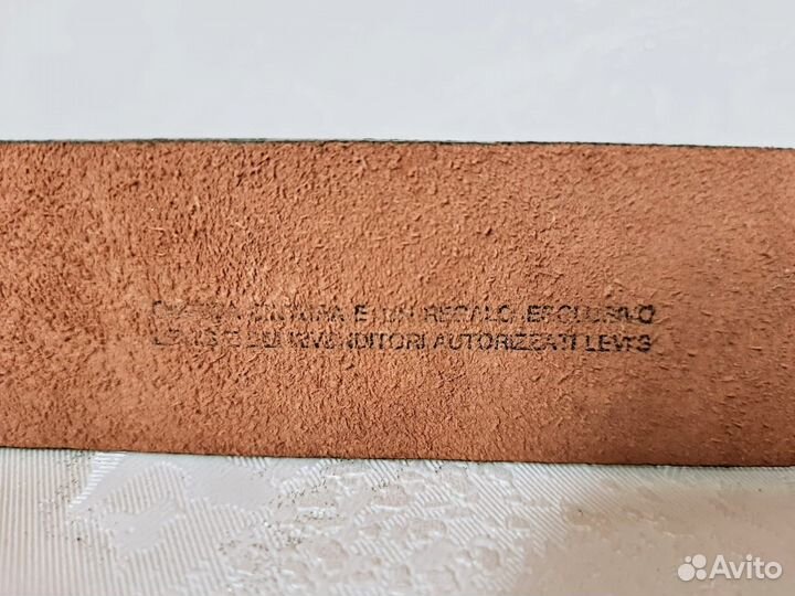 Levi's. Ремень кожаный. 95 см. Новый. Оригинал