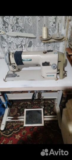 Швейная машина Siruba