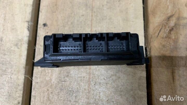 Блок управления парктроником Skoda Octavia A5 FL