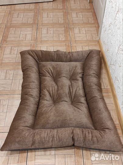 Лежанка для собак