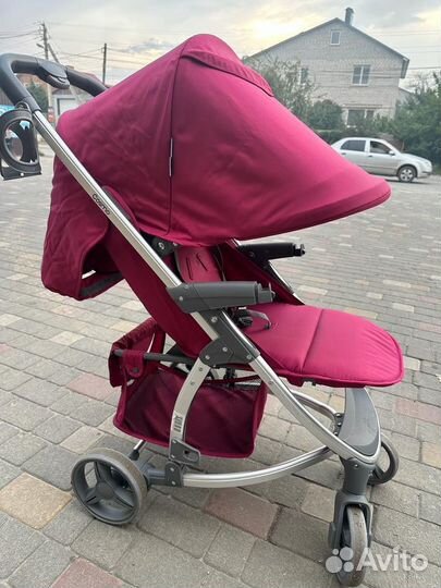 Прогулочная коляска babyton