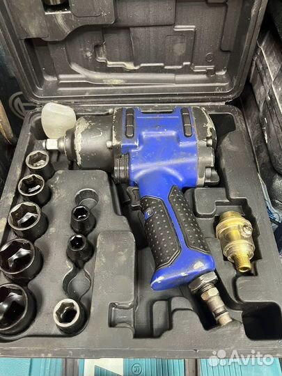 Гайковерт пневматический