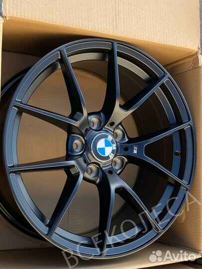 763 m стиль R18 Bmw 5-120 black новые диски