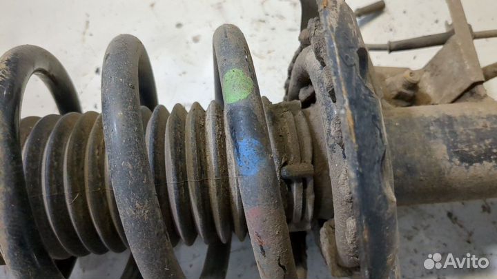 Амортизатор подвески левый передний Volvo V60