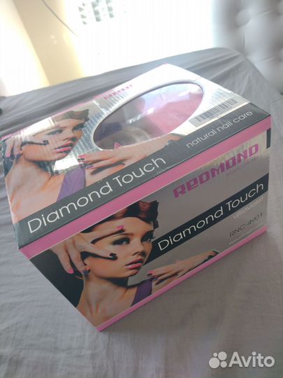 Набор для маникюра с аппаратом Redmond