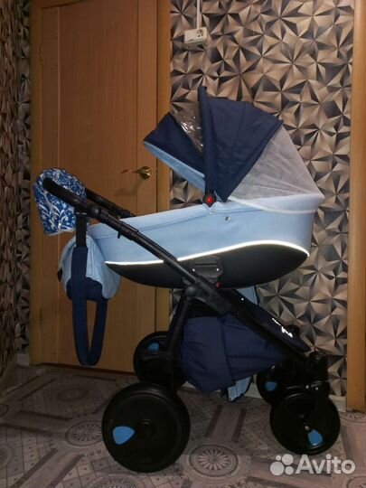 Коляска Tutus Zippy New 3в1