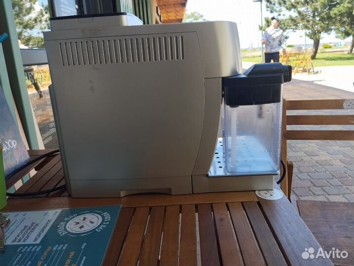 Кофемашина delonghi magnifica s cappuccino