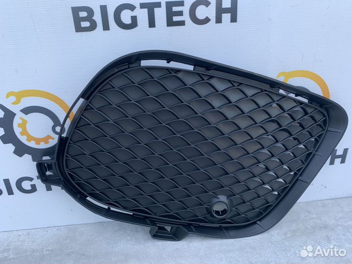 Решетка бампера Mercedes W166 A2928855422