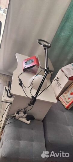 Маникюрный стол складной бу