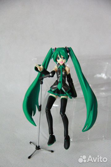 Подвижная аниме-фигурка Леди Хатсуне Мику