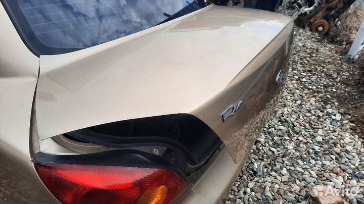 Крышка багажника Kia Rio 1 DC 2000-2004 седан