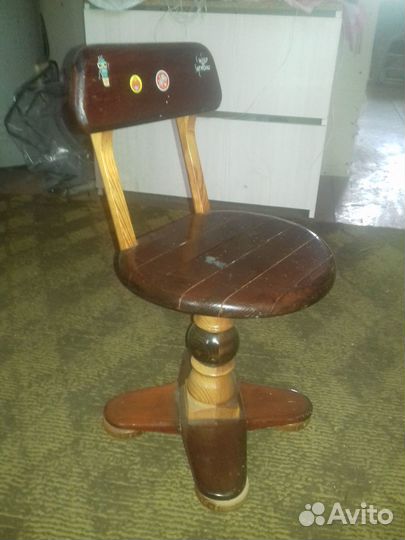 Деревянный детский стульчик