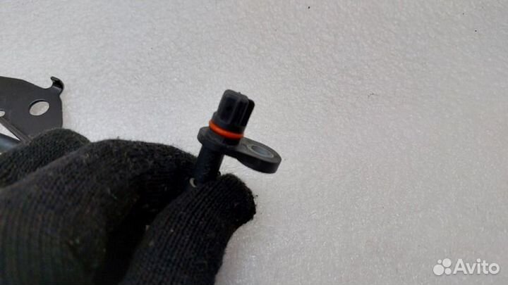 Датчик ABS задний правый Mitsubishi Outlander GF2W