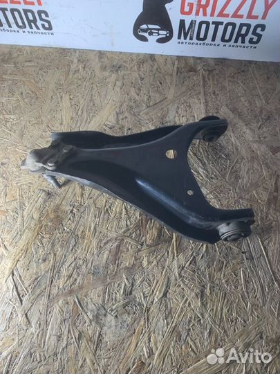 Рычаг подвески передний правый Renault Duster HS