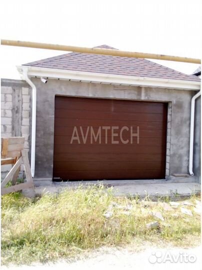 Секционные ворота для гаража