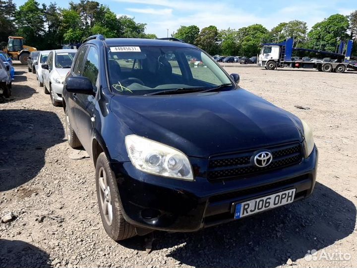 Привод передний левый toyota RAV 4 ZSA3 2006