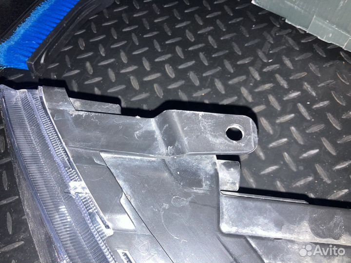 Фара granta передняя левая