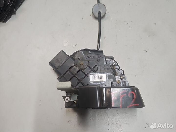 Замок двери задней левой Ford Focus 2 2005-2011