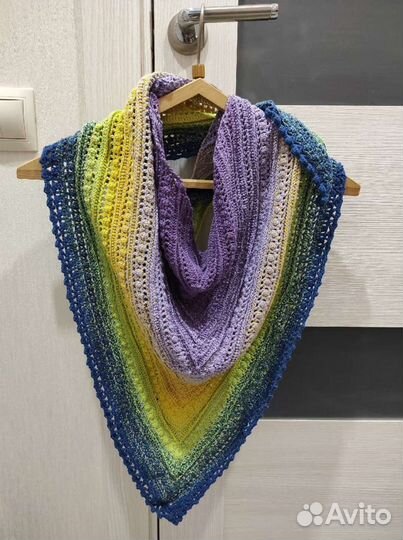 Бактус, платок шейный на весну (новый)