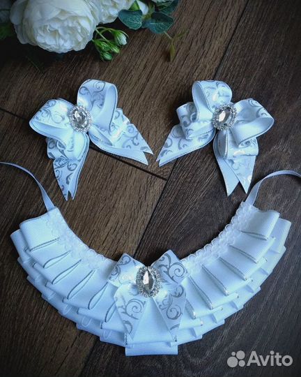 Набор бантиков с воротником для школьницы