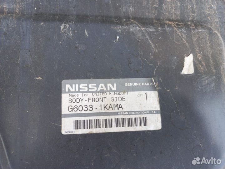 Порог левый, стойка Nissan Juke