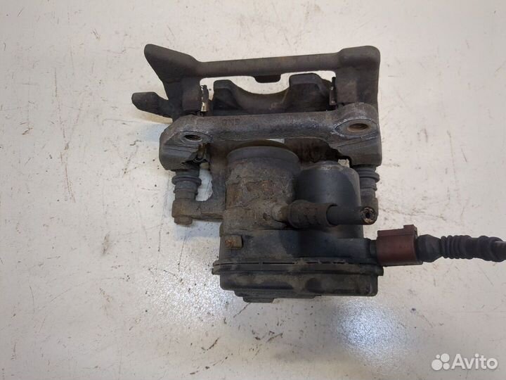 Суппорт Audi A4 (B8), 2012