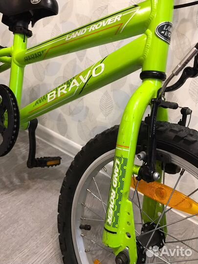 Детский велосипед land rover