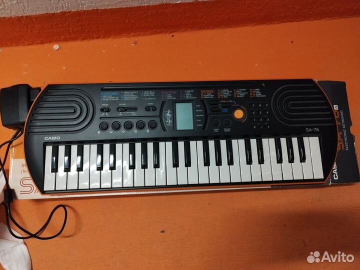 Синтезатор casio SA- 76 аelectronic keyboard