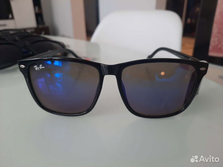 Солнцезащитные очки новые