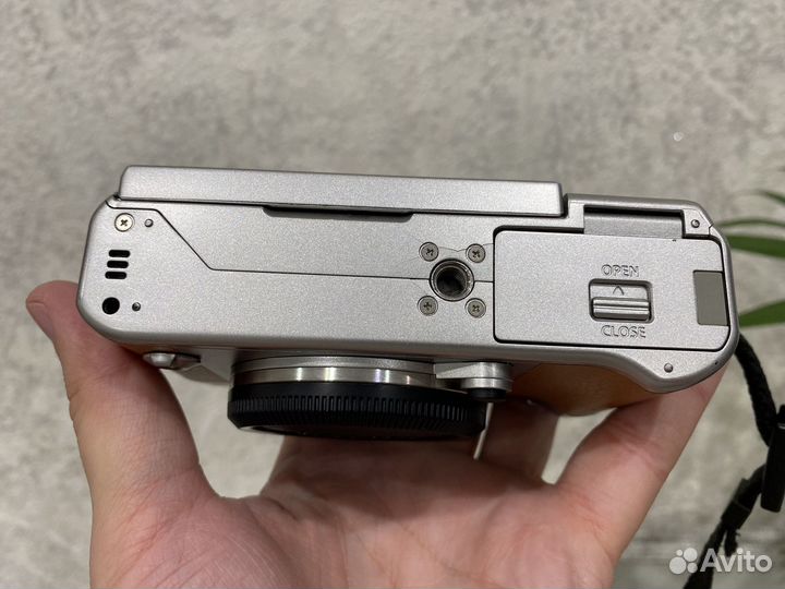 Leica r8, canon m50, fulifilm x-a3, sony 1.8/85